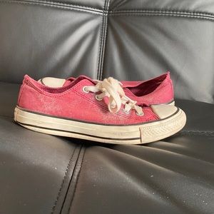 red converse size 6